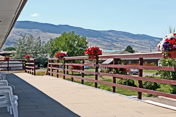 Terrace/Patio 48 of 49