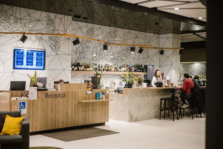 Guest Lobby