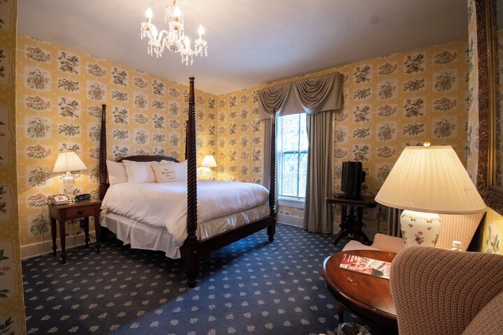 Room 34 of 75