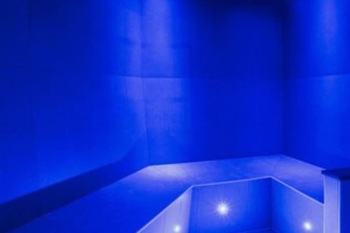 Steam room