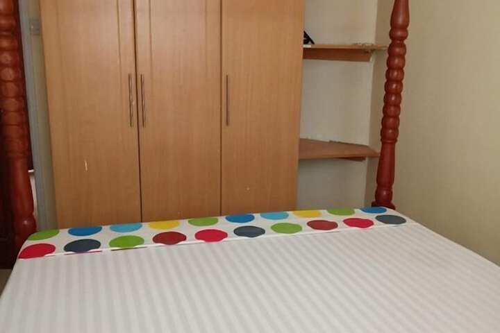 Room 11 of 15