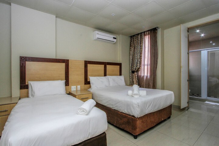 Room 5 of 21