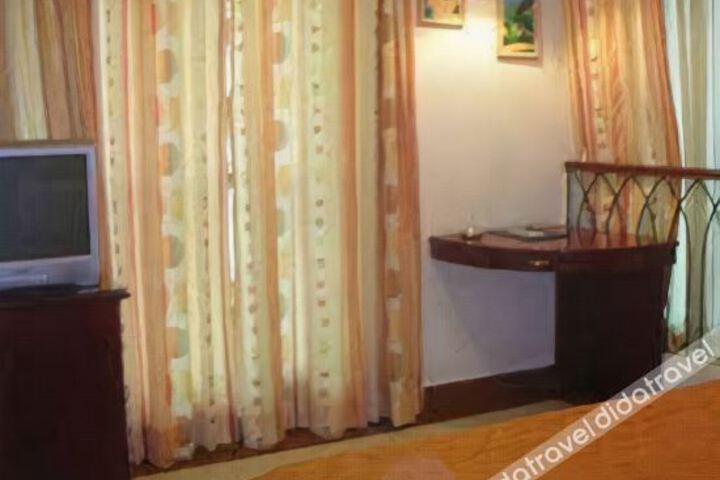 Hotel Interior 10 of 37