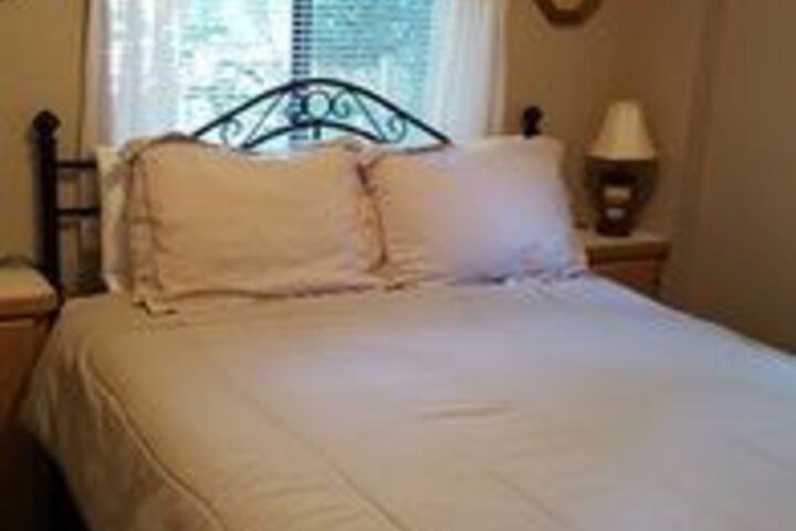 Room 35 of 105