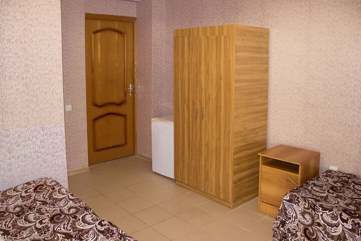 Room 35 of 62