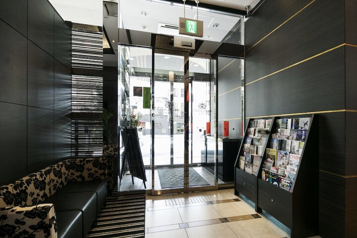 Hotel 2 of 33