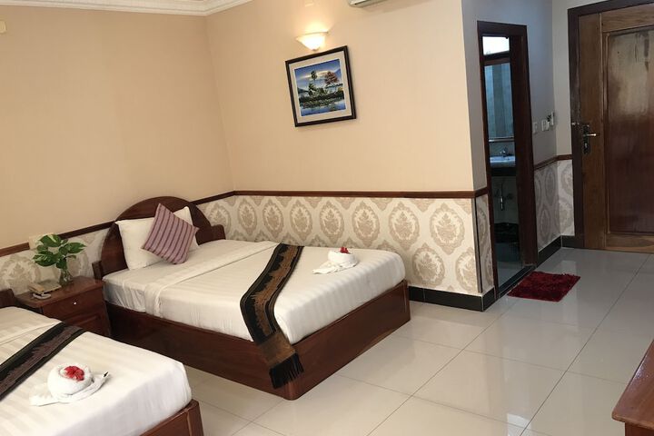 Room 10 of 61
