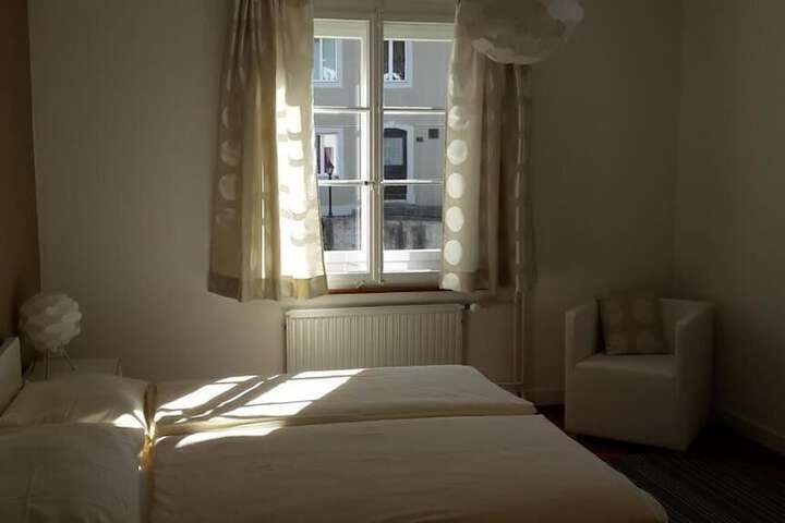Room 8 of 46