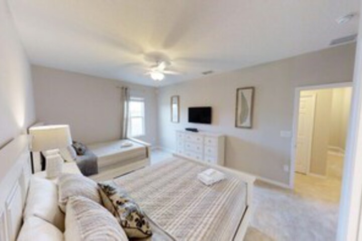Room 44 of 51