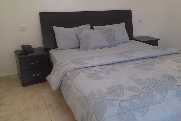 Room 8 of 29
