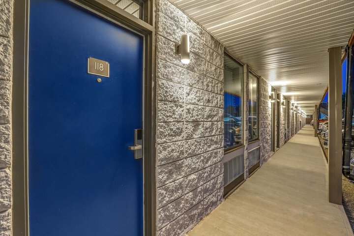 Hotel 58 of 61