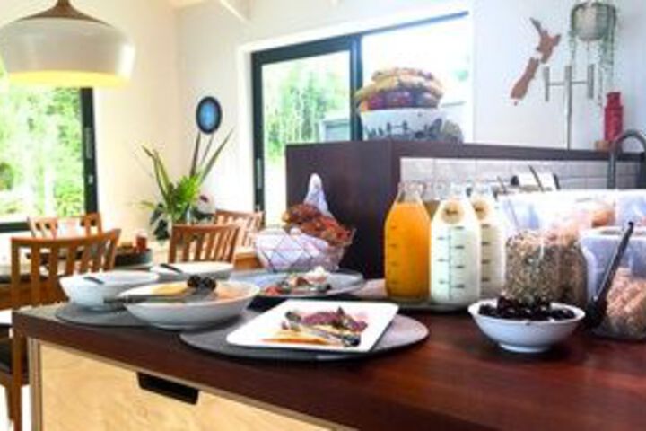 Breakfast/Coffee Service 6 of 22