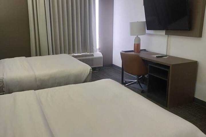 Room 7 of 47