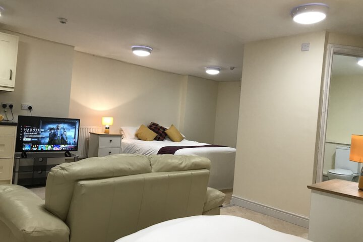 Room 30 of 65