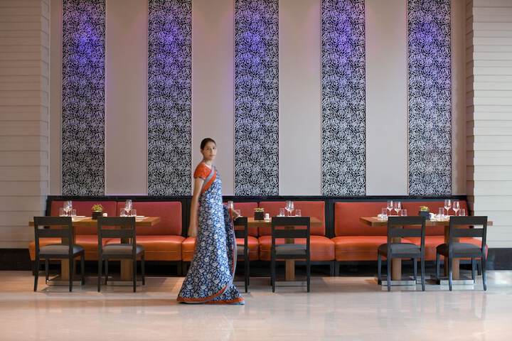 Dining 43 of 71