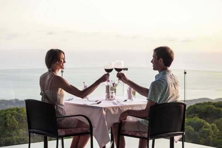 Dining 103 of 128