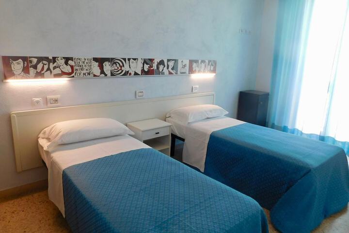 Room 14 of 54