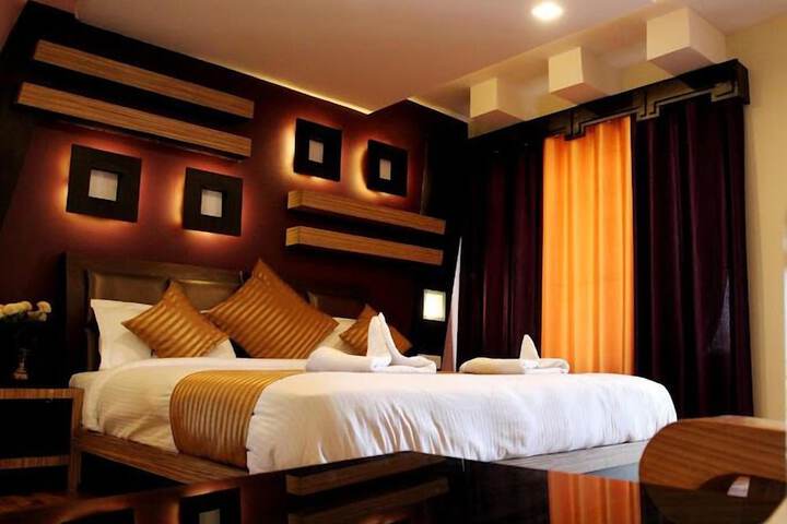 Room 4 of 23