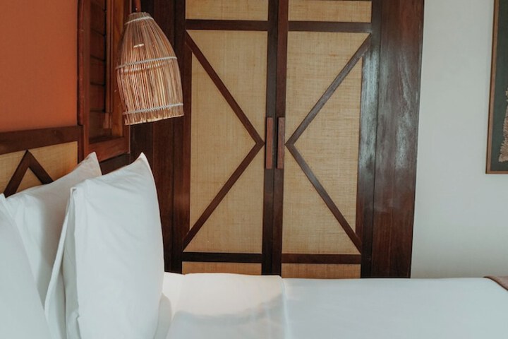 Room 71 of 149