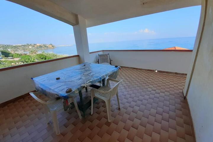 la finestra sul mare piano 2