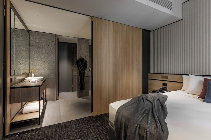 Room 71 of 130