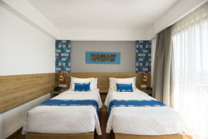 Room 12 of 69