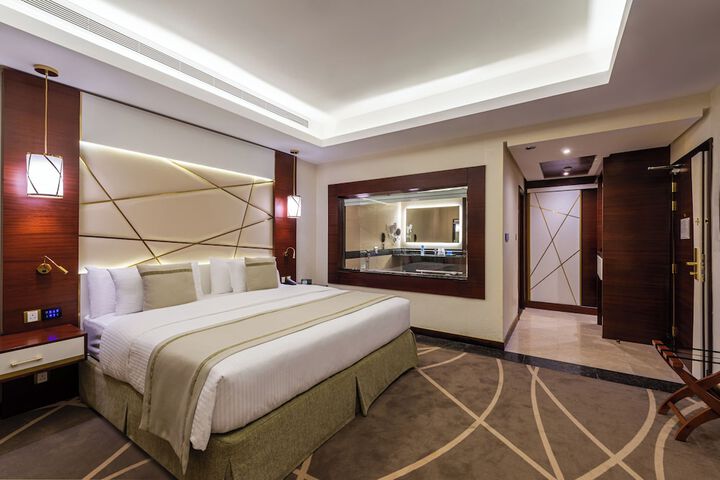 Room 19 of 47