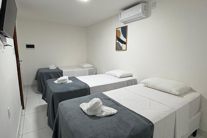 Room 9 of 21