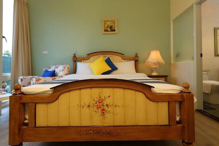 Room 43 of 60