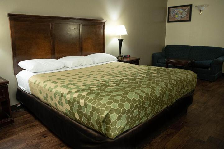 2 Double Beds (9 of 9)