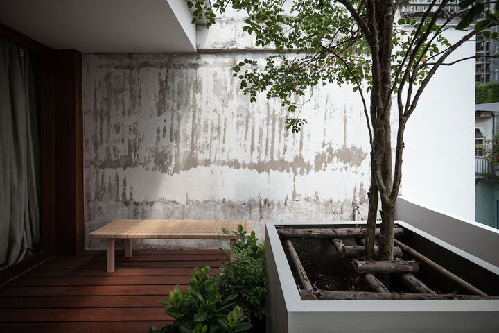 Terrace/Patio 30 of 47