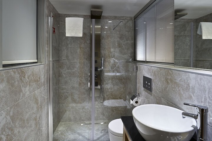 Bath Photo