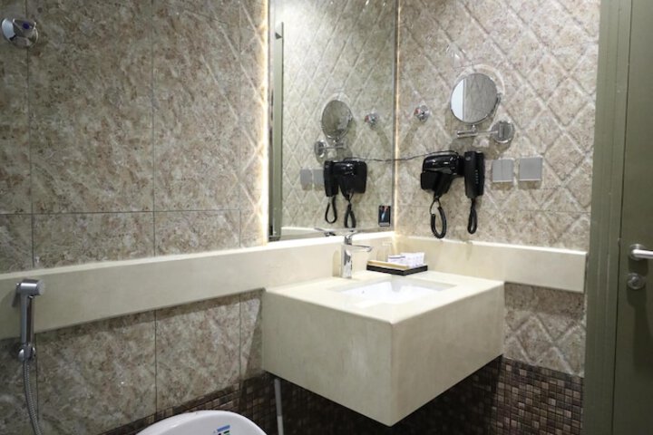 Room 46 of 51