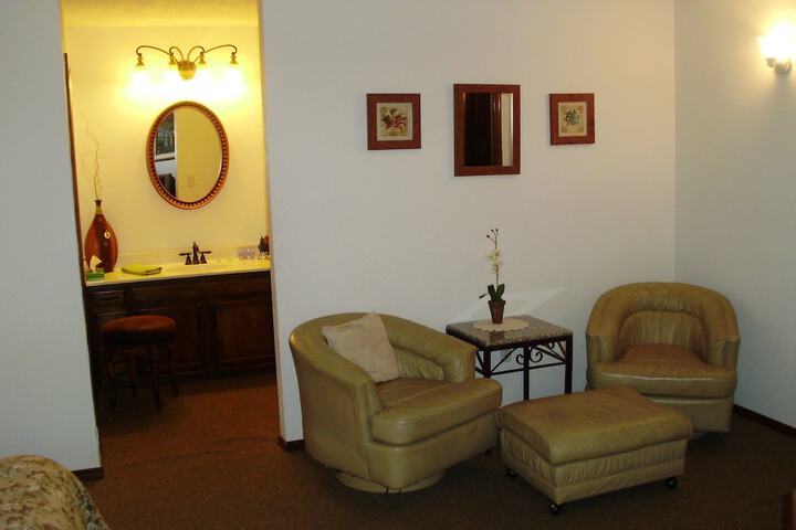 Room 18 of 48