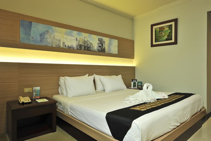 Room 5 of 35