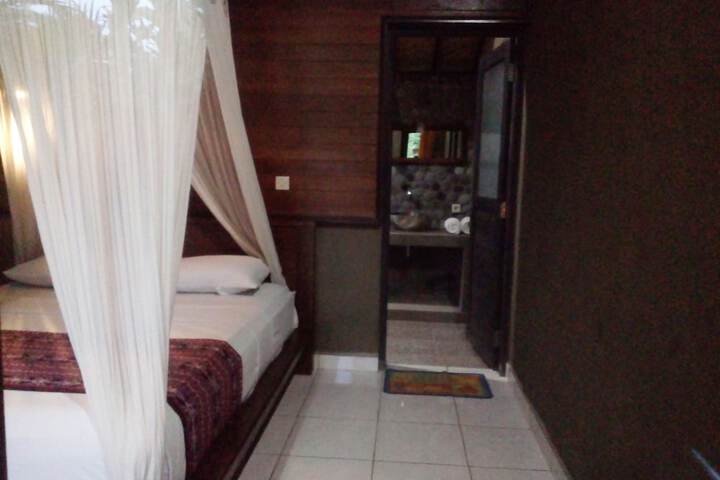 Room 17 of 121