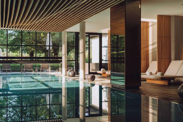 Pool 56 of 107