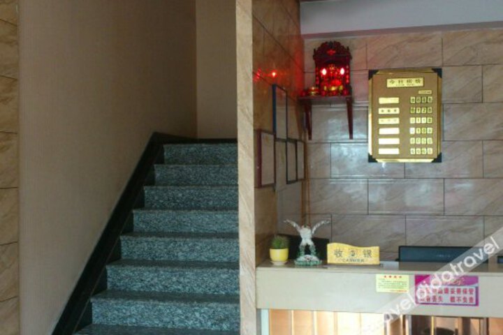 Jinda Hotel
