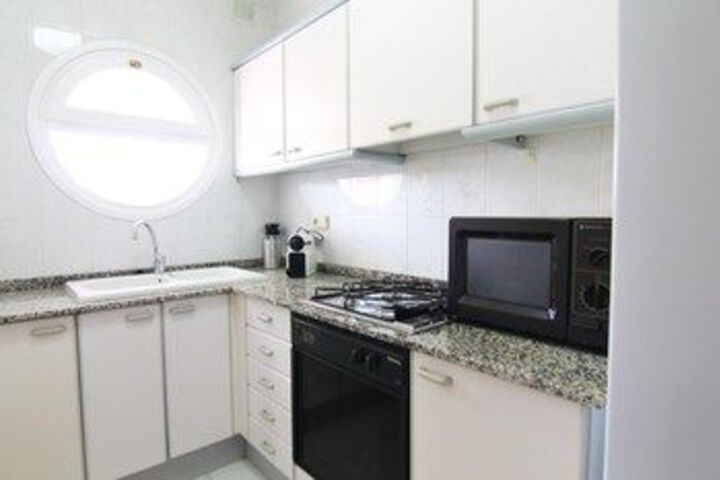 Room 10 of 21