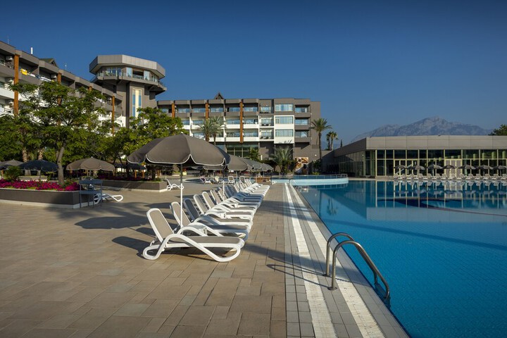 Hotel 92 of 103