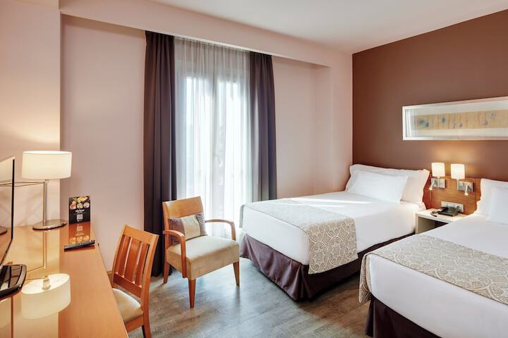 Hotel Sercotel Alcalá 611 in Madrid