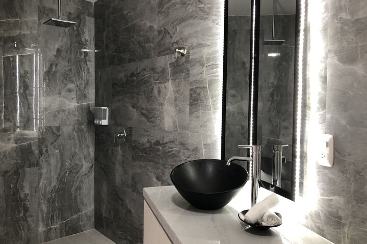 Room 55 of 114