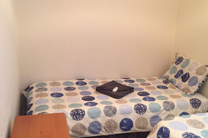 Room 12 of 22