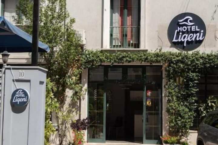 Hotel 92 of 97