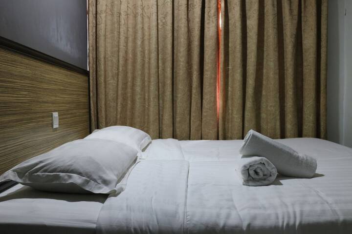 Room 10 of 71