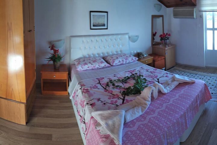 Room 25 of 91