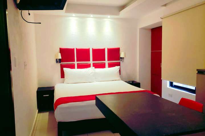 Room 18 of 45