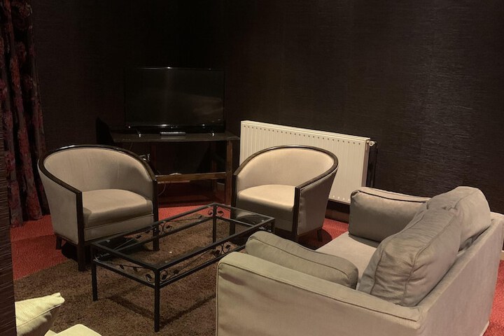 Hotel Interior 4 of 29