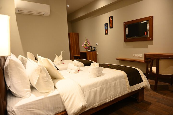 Room 5 of 27
