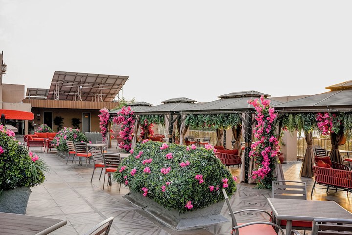 Terrace/Patio 116 of 118